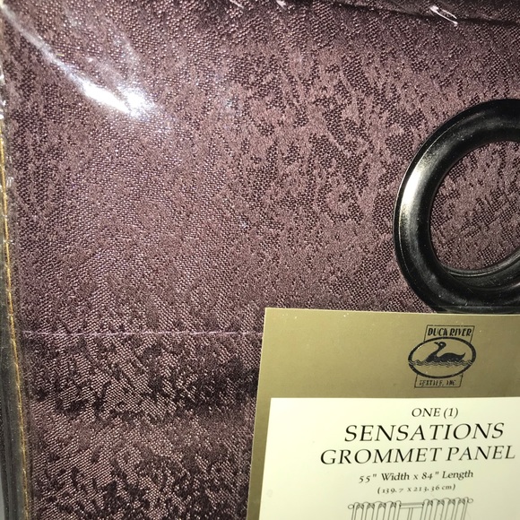 Curtain Panel - Picture 5 of 6